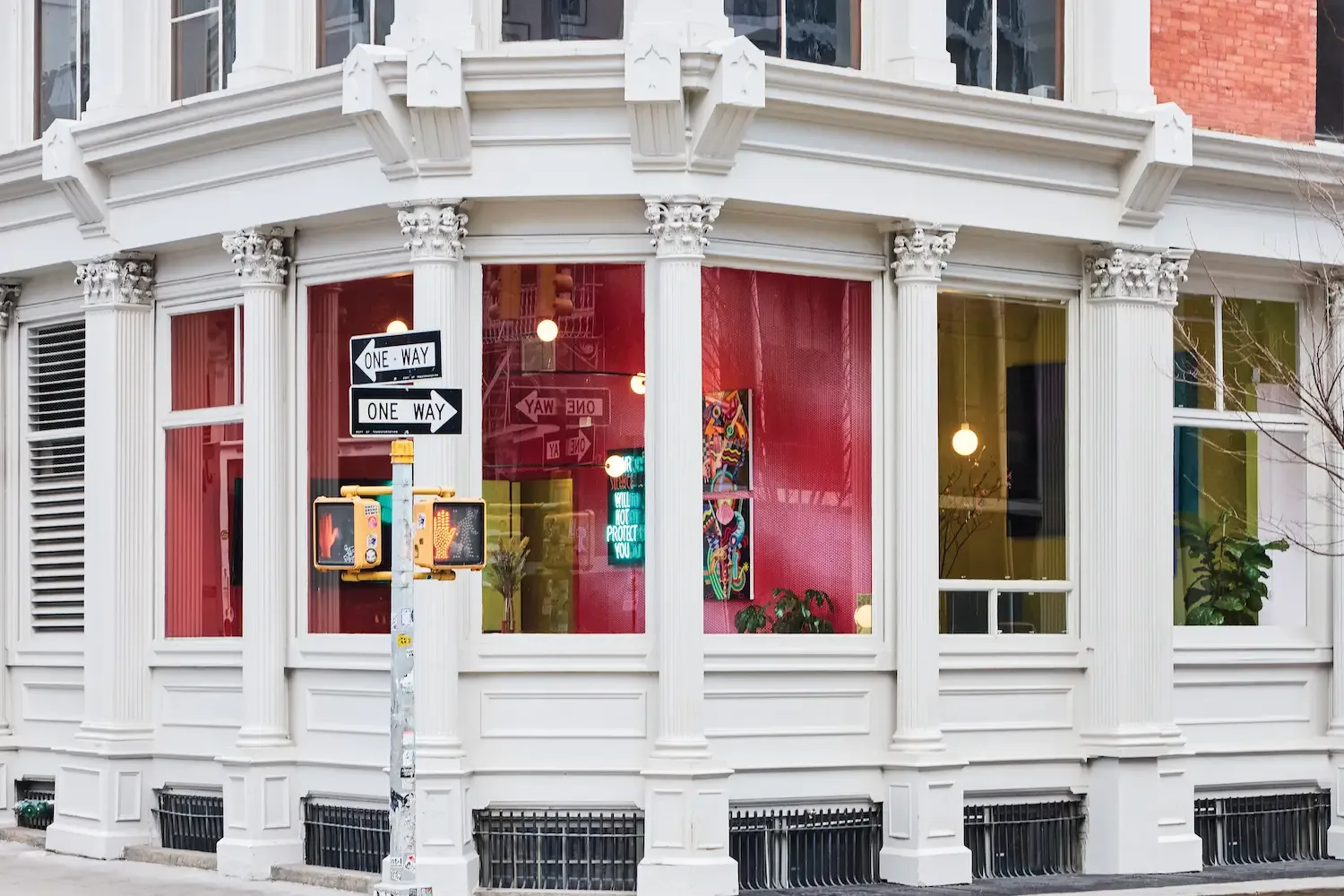 Facade cropped